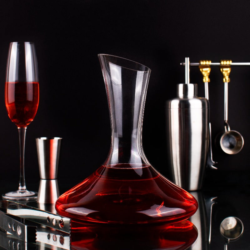 A Grand Pour Wine Decanter Decanters ERL