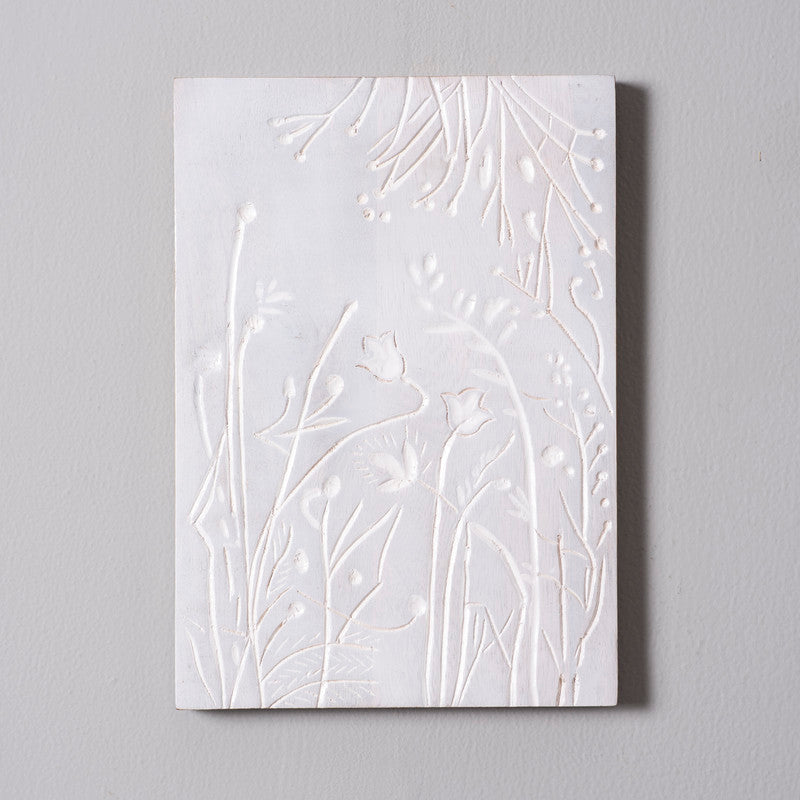 Whispers of Spring – Handcrafted Stem and Leaf Carved Wall Plate