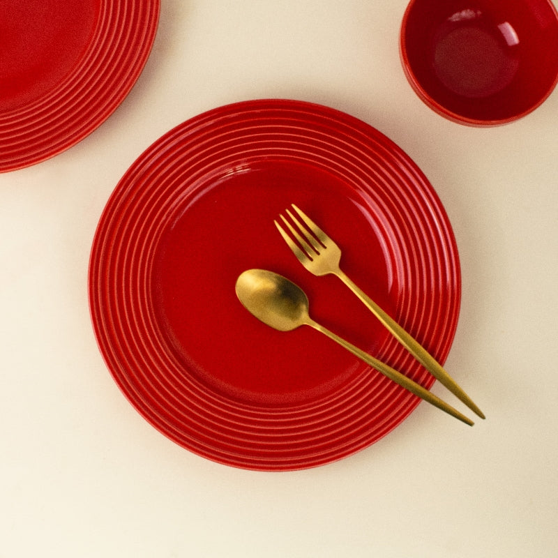 Rogue Red Dinner Plate Dinner Plates The June Shop