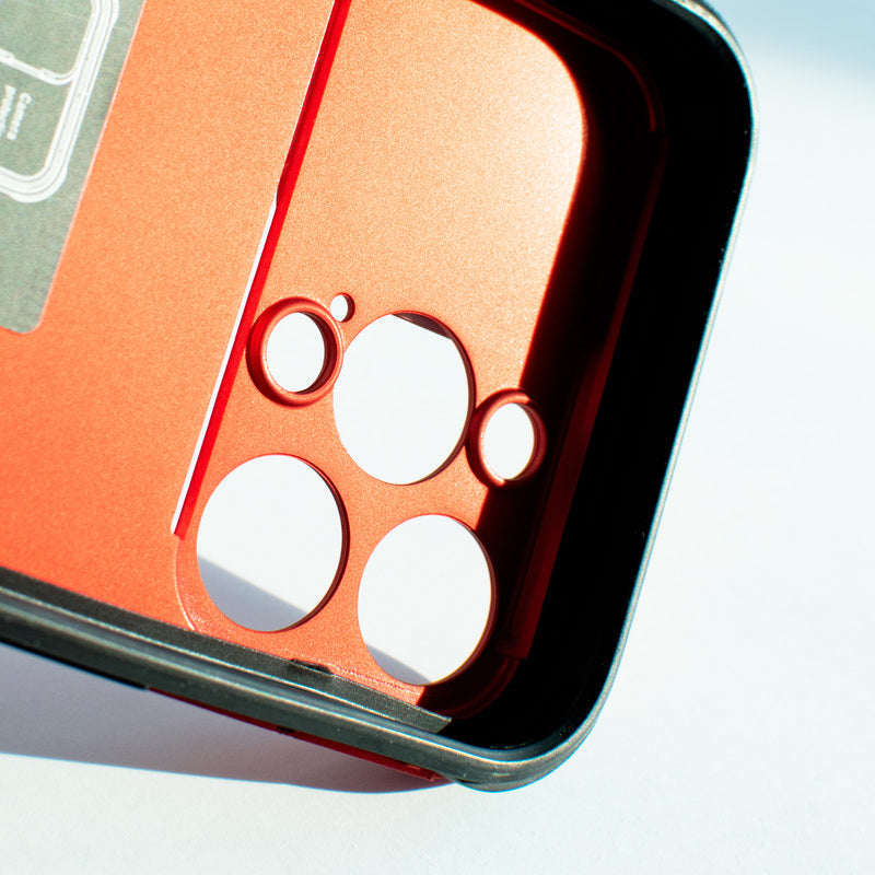 Colour Me Vivid Camera Slider Apple iPhone 14 Plus Cover iPhone 14 Plus June Trading