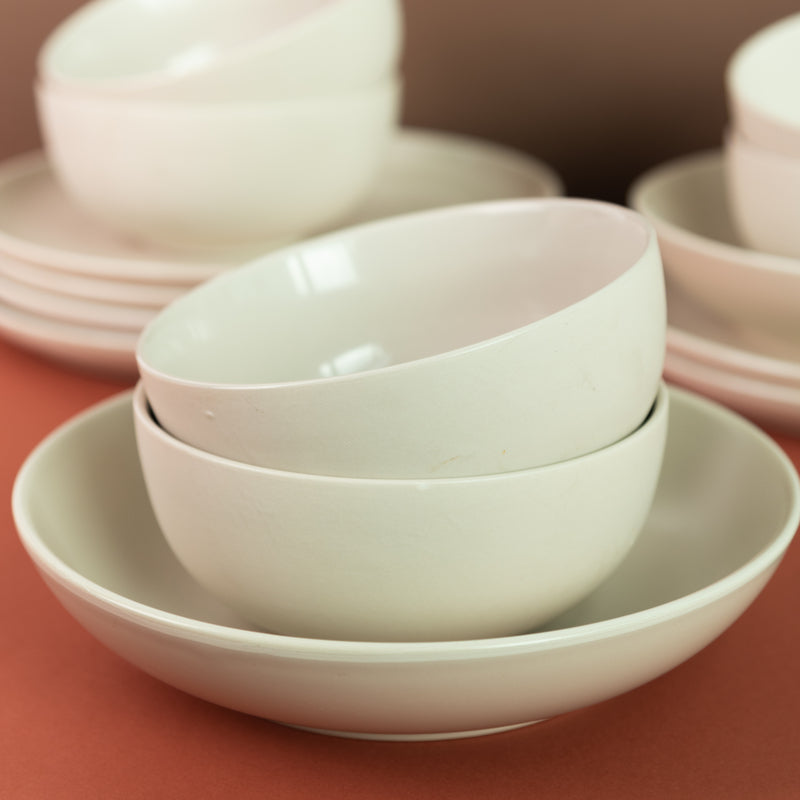Ivory White Soft-Hued Glazed Bowl Bowls June Trading