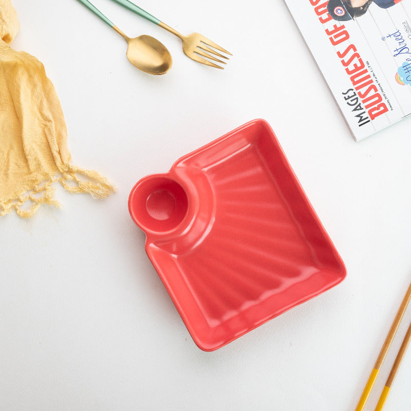 Crinkled Appetiser & Starter Plate With Dip Snack Plate June Trading Crimson Red