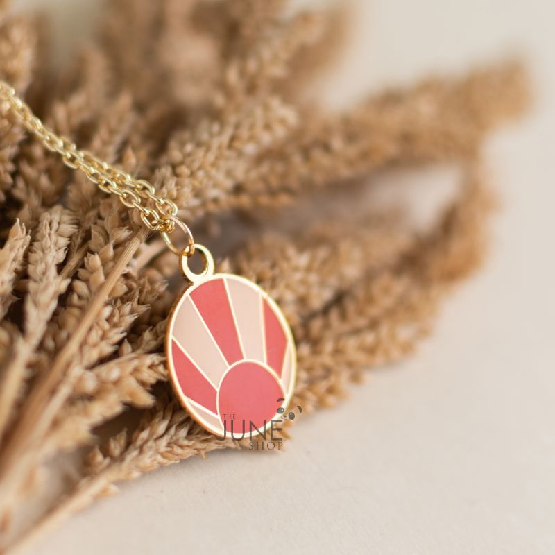 Soothing Sun Rays Pendant - Necklace Necklace June Trading