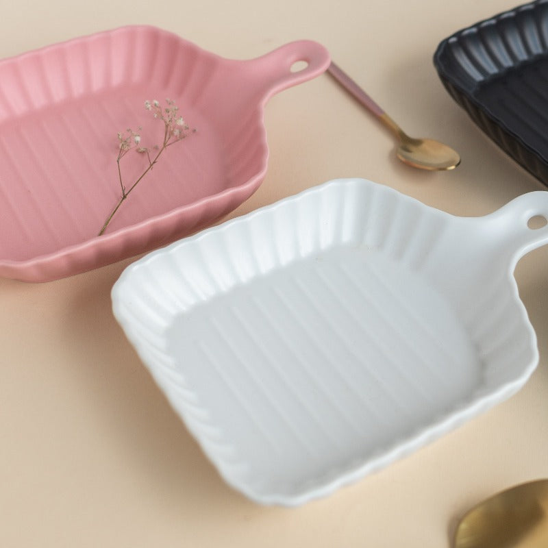 Crinkle Grill Baking Tray with Handle Serving Plates June Trading