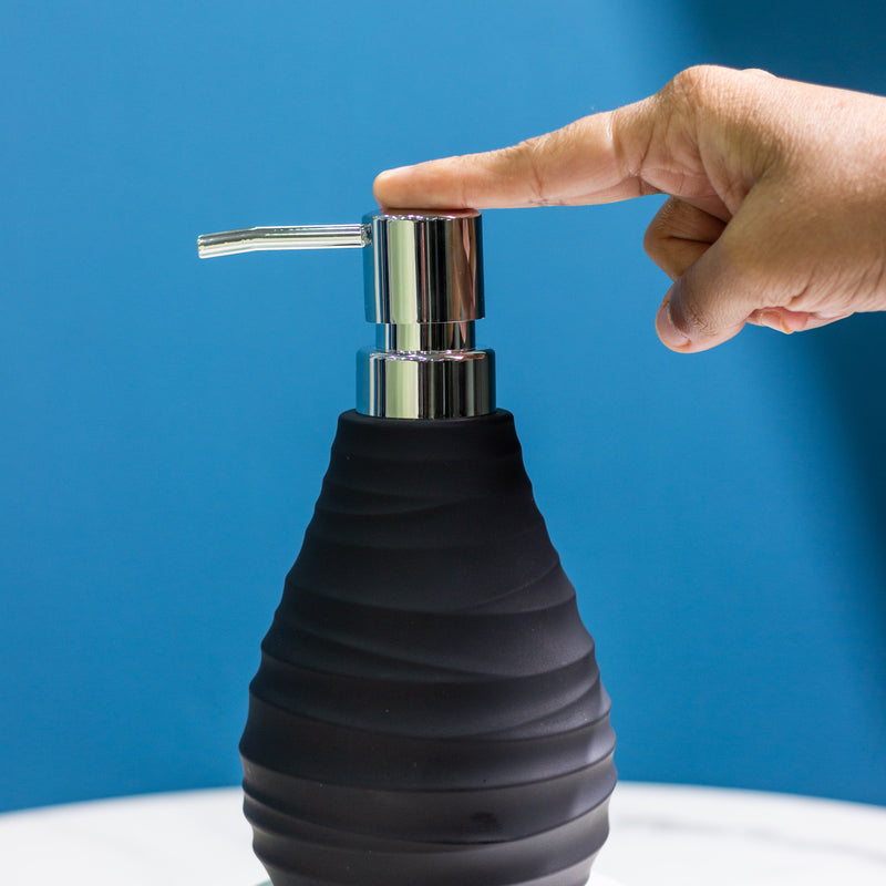 Wave Texture Matte Liquid Dispenser Soap Dispenser June Trading