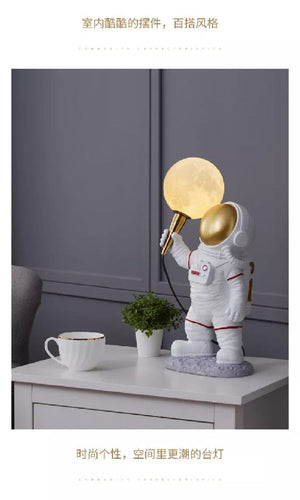 Astronaut Table Lamp- Standing Style Desk Lamps Coral Tree
