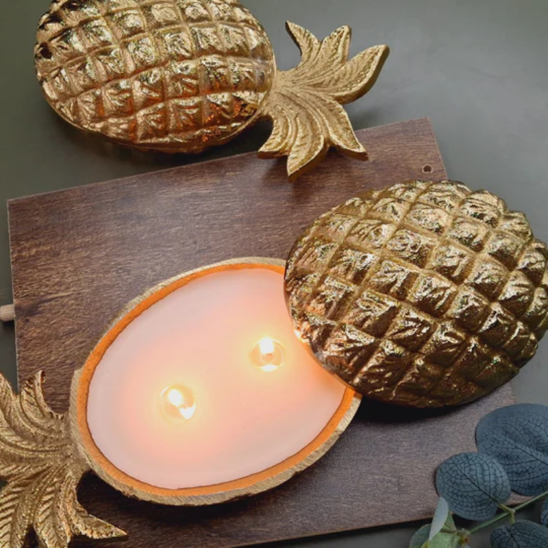 Decorative Home Lights Luxe Pineapple Oudh Scented Candle
