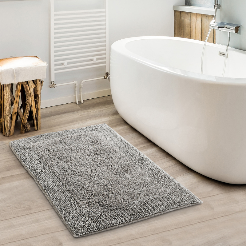 Reversible Tufted Bathroom Rug (Grey)