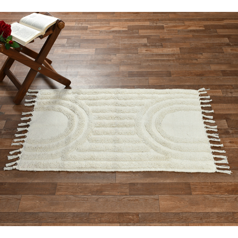 Cotton Tufted Rug In Ivory