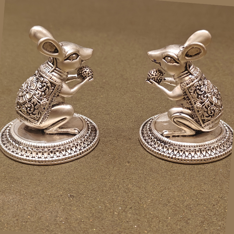 SABERA Hand-Carved Silver-Plated Mushak With Modak – Auspicious Ganesha Vahan Idol For Pooja & Décor