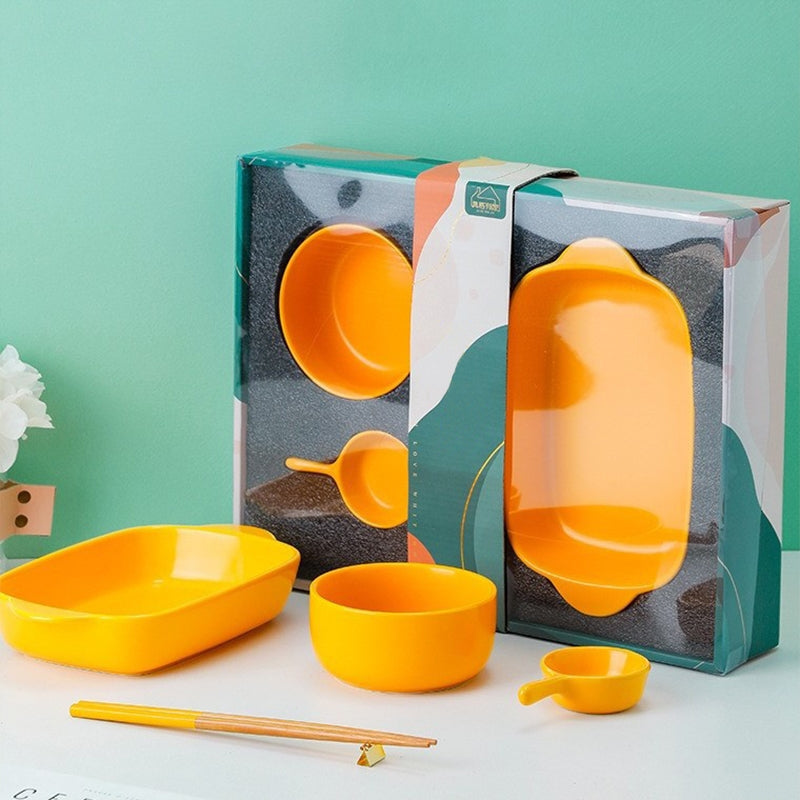 Meraz Vivid Yellow Serving Set (4 Pcs)