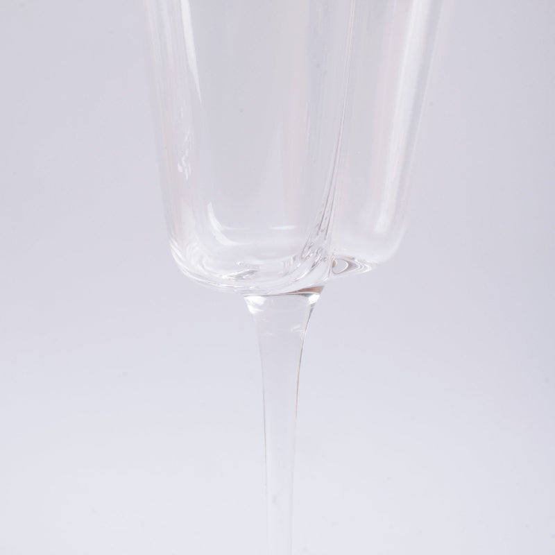 Château Heart Gold Rimmed Stemware
