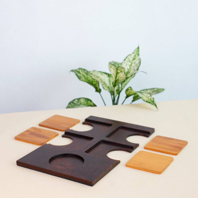 Dual-Tone Wooden Coasters & Plate Set