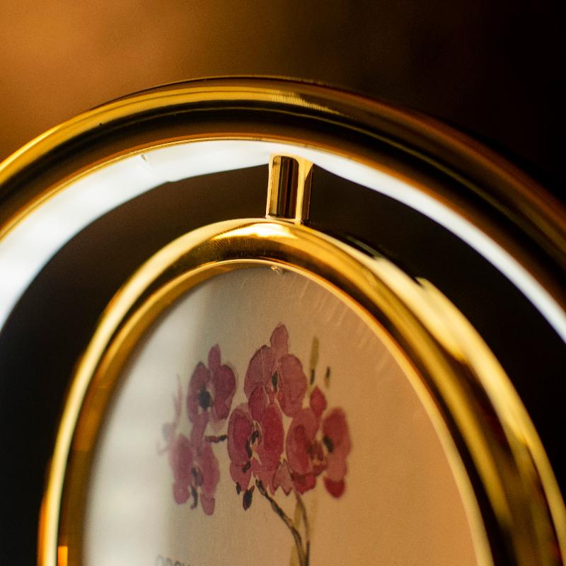 Circular Photo Frame Touch Sensor Lamp