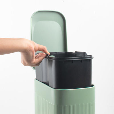 Linea Luxe Pedal Dust Bin