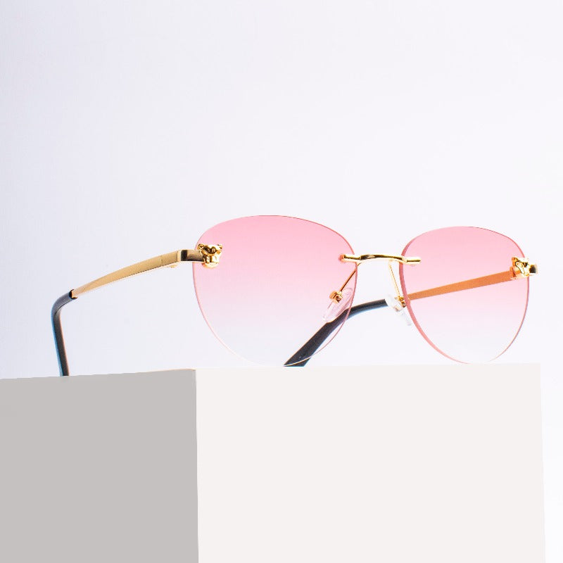 Playful Glare Sunglasses