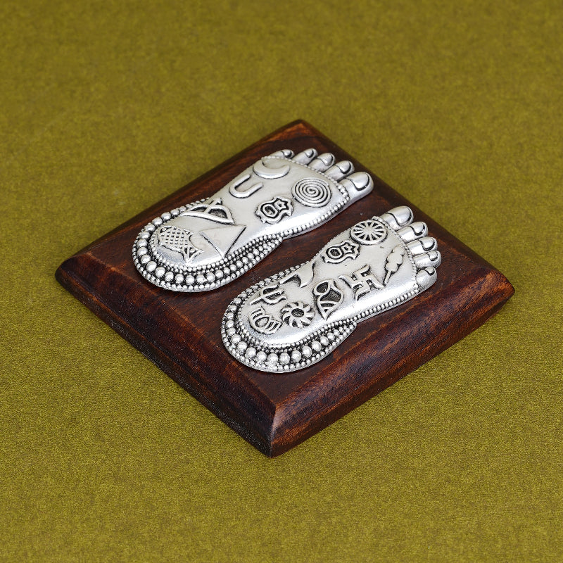 SABERA Lakshmi Charan  – Set On Elegant Wooden Plank Silver