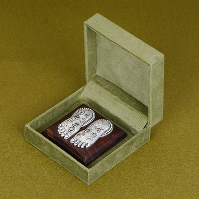 SABERA Lakshmi Charan  – Set On Elegant Wooden Plank Silver
