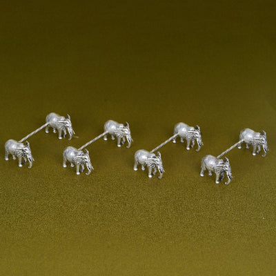 SABERA Front Facing Elephant Spoon Rest Silver