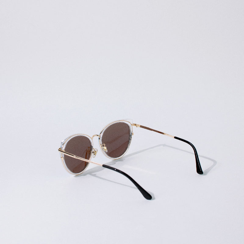 Poised Cat-Eye Clear Frame Mirror Sunglass Eyewear ERL   