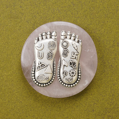 SABERA Lakshmi Charan – Set On Elegant Rosequartz Stone Silver