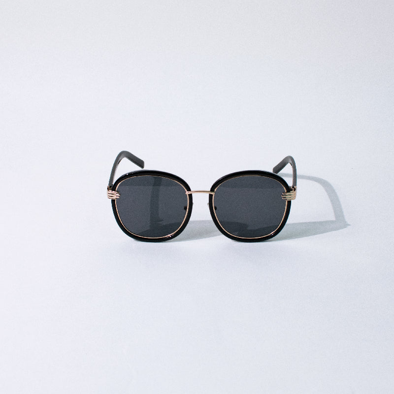 Suave Black Frame Mirror Sunglass Eyewear ERL   