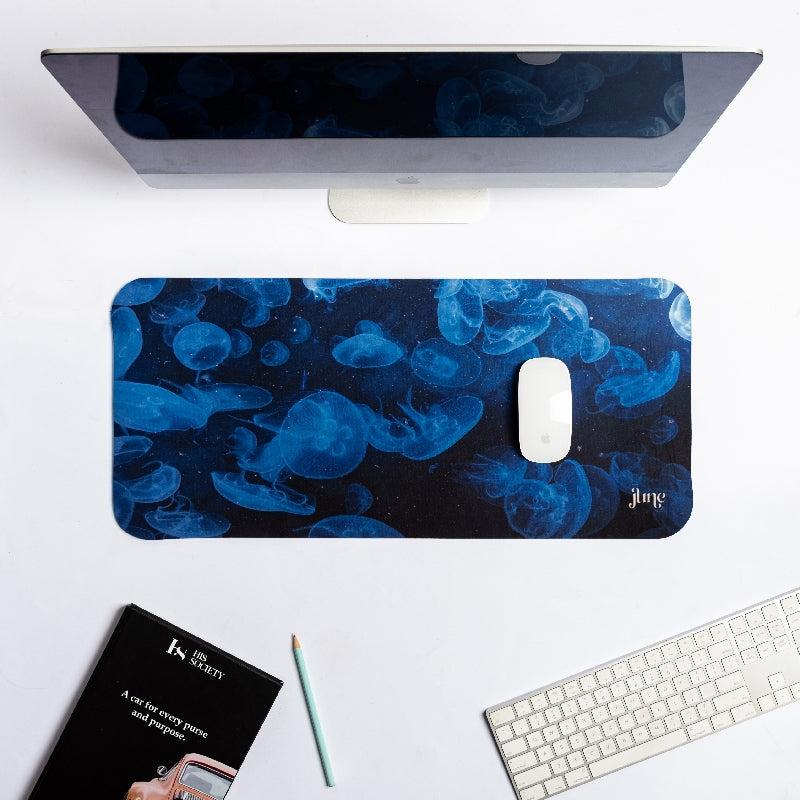 Vivid Life Underwater Versatile Desk Mat