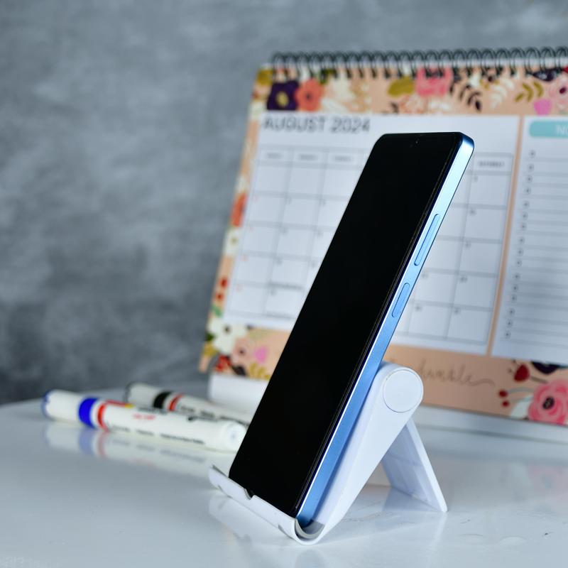 Sowpeace - Adjustable White Tablet Stand | Trendy Desk Accessory