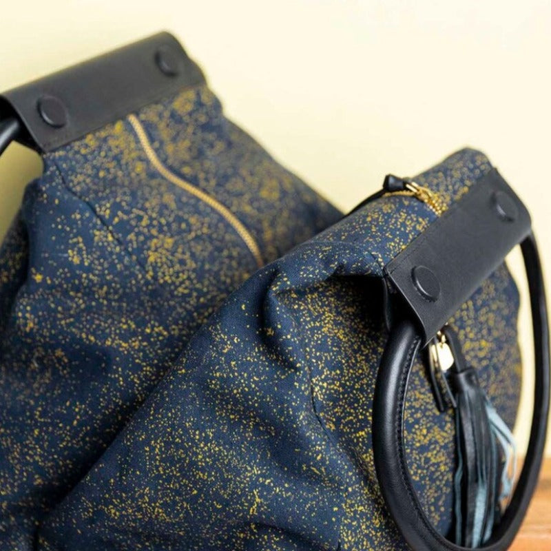 Runaway Kind Of Girl-Duffel Bag Handbags Pipa Box   
