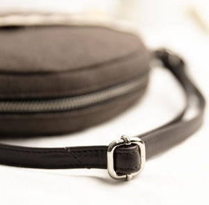 Mistle - Canvas Sling Bag Shoulder Bag Pipa Box   