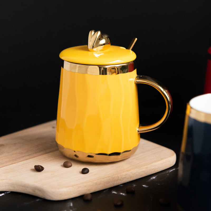 Hot Chocolate Ceramic Mug With Gold Handle Coffee Mugs June Trading   